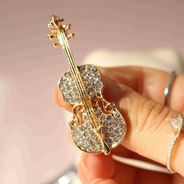 Violín Diamantes