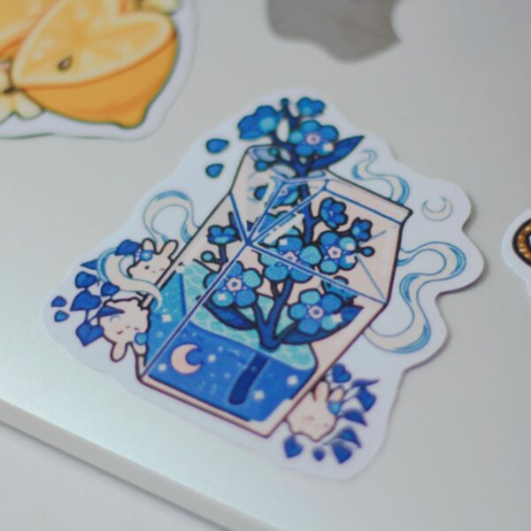 Flower Milk Blue