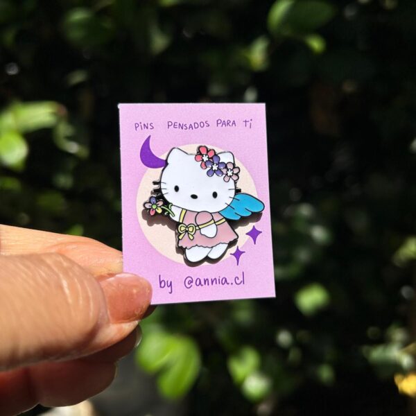 Hello Kitty Hada